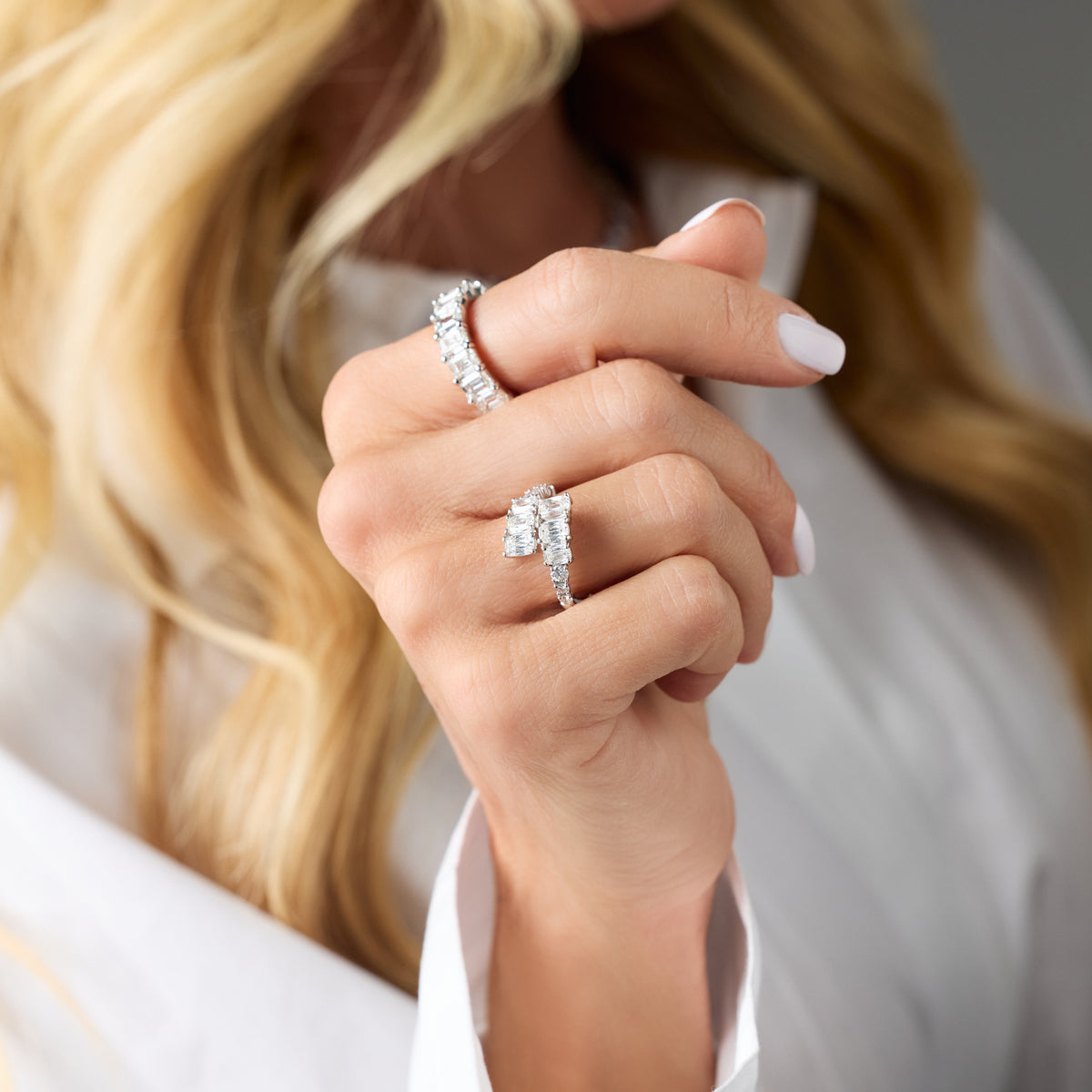 Emerald-Cut Diamond Full Eternity Band in 18K White Gold, detail | JJ Jewelry Miami