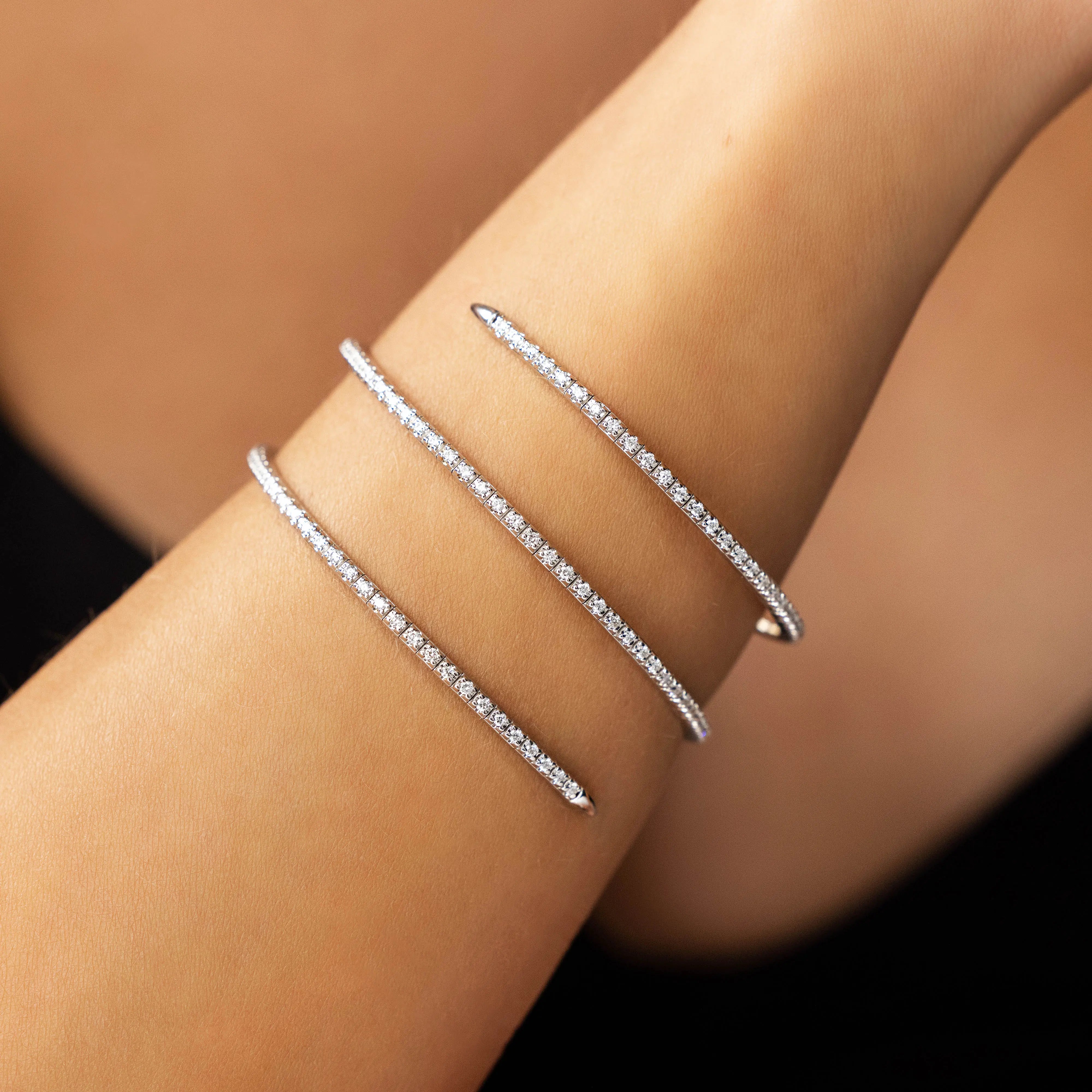 SPIRAL 4CT DIA BANGLE BRAC D4 18KY Princess Jewelry Shop