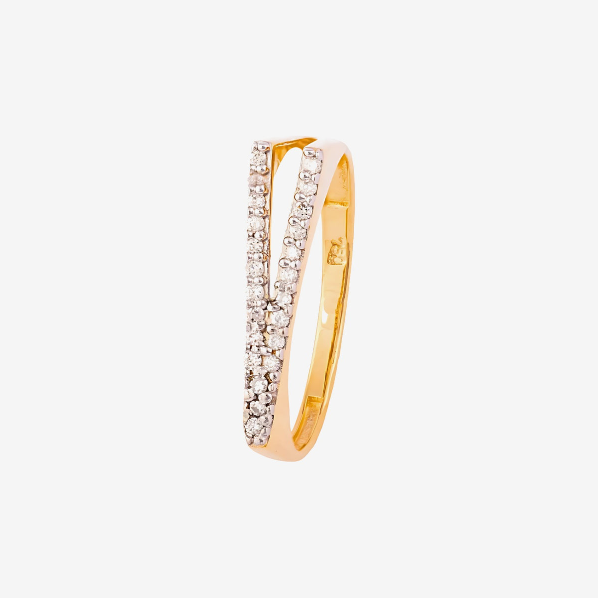 Pavé Diamond Letter Ring, Letter V in 18K Yellow Gold | JJ Jewelry