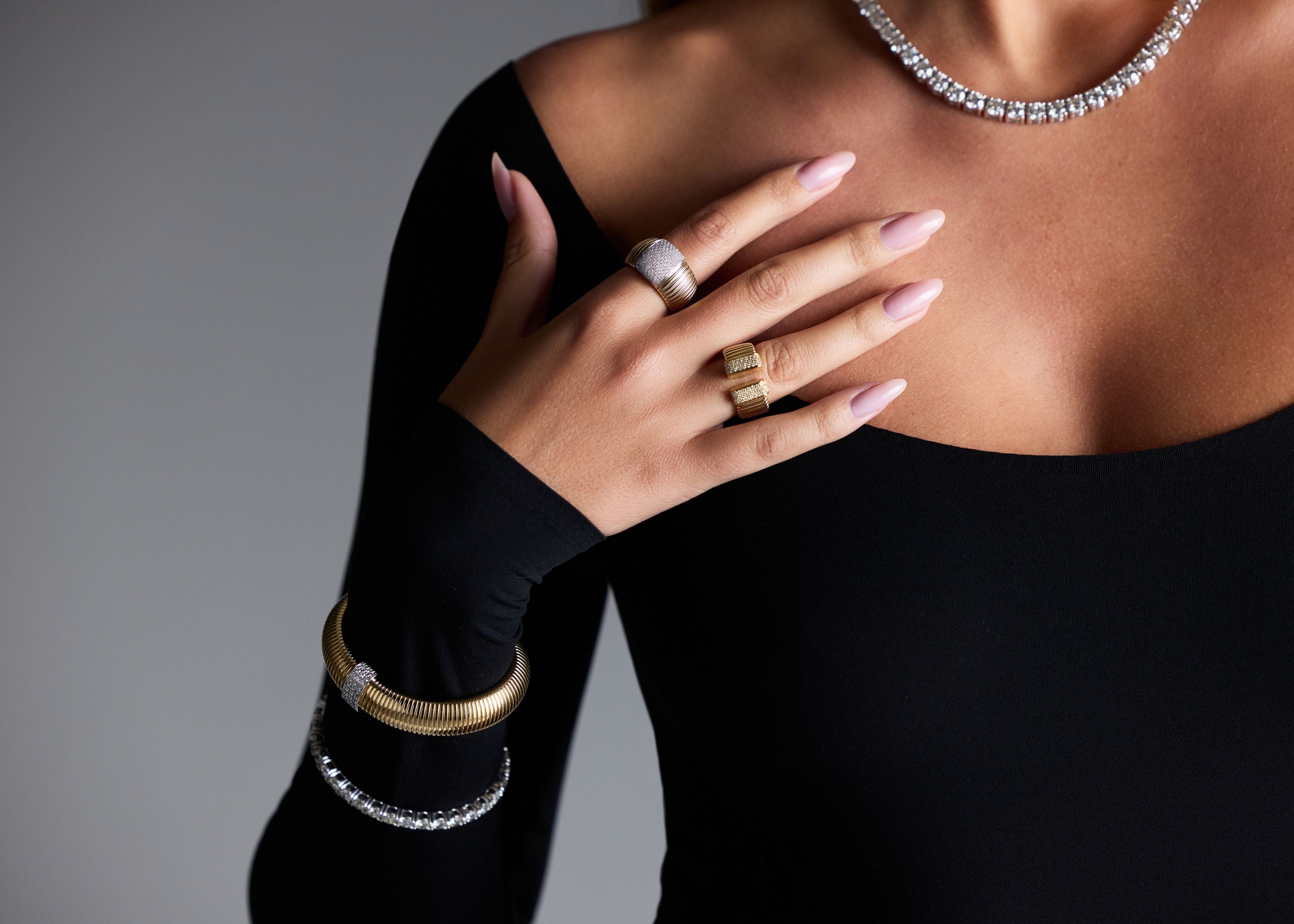 Holiday Glamour: How to Elevate Every Look with Diamonds