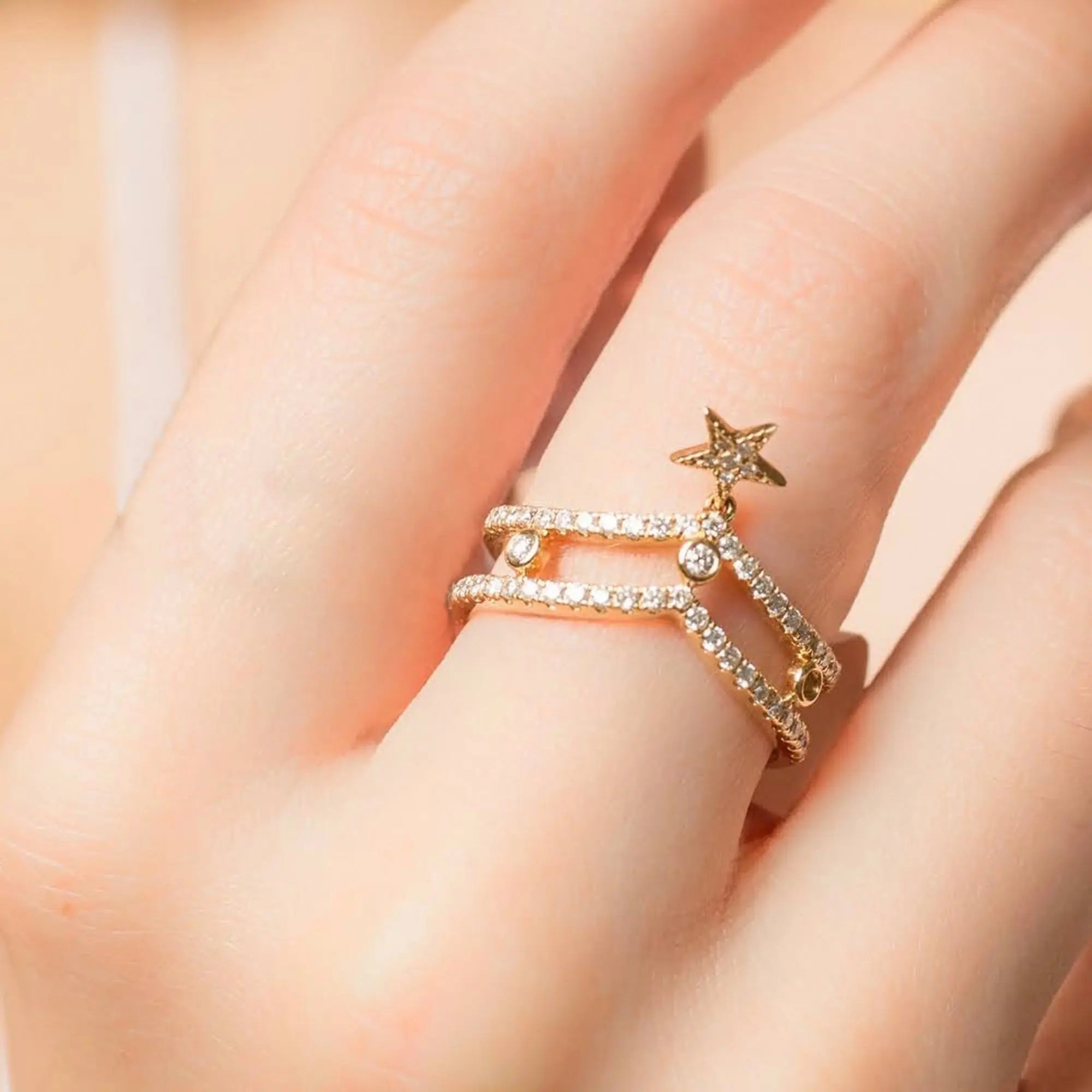 Star and bezel diamond ring in yellow gold JJ Jewelry