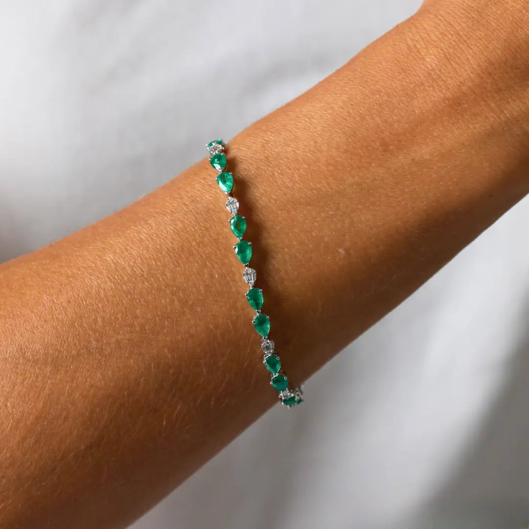   Emerald and Diamond Tennis Bracelet Princess Jewelry Shop